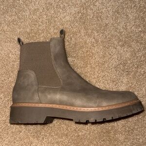 Women’s Dolce Vita Chelsea Boots